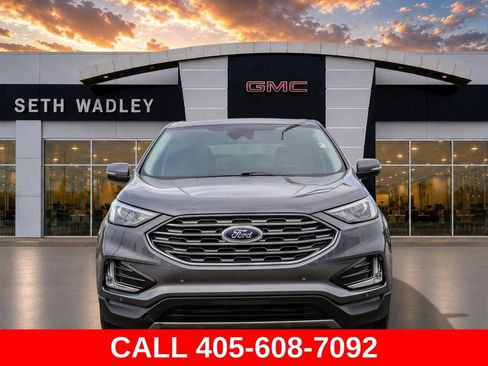Used 2023 Ford Edge Titanium AWD/4WD image 2
