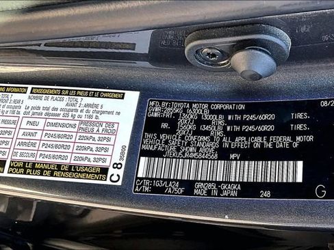 Used 2021 Toyota 4Runner Limited image 30