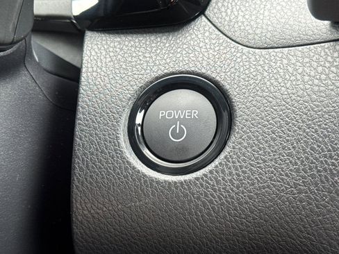 Certified 2026 Toyota Camry SE image 27