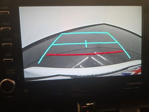 Used 2021 Toyota Corolla LE image 26