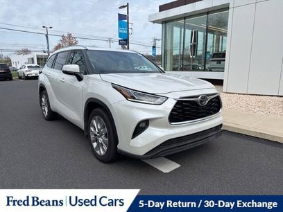 Used 2021 Toyota Highlander Limited