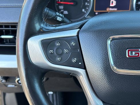 Used 2022 GMC Terrain SLT w/ Infotainment Package II FWD image 32
