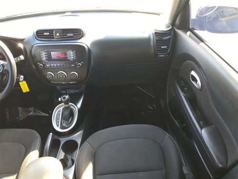 Used 2016 Kia Soul Base image 13