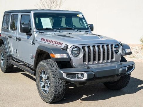 Used 2019 Jeep Wrangler Unlimited Rubicon image 2