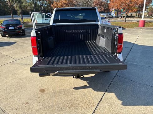 New 2026 Toyota Tacoma SR5 image 31