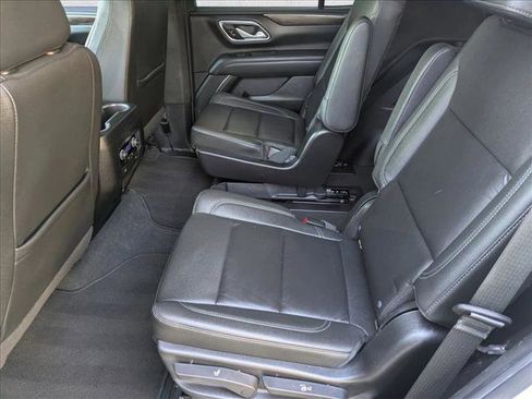 Used 2022 Chevrolet Tahoe Z71 image 18