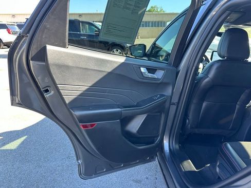 Used 2025 Ford Escape ST-Line AWD/4WD image 20