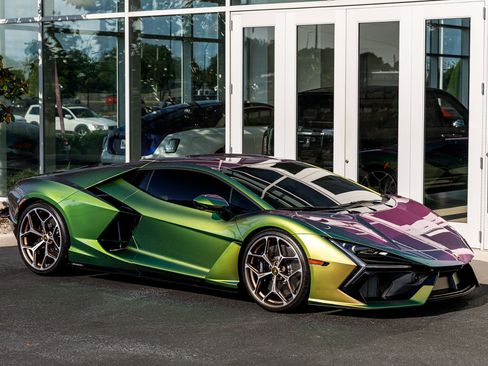 Used 2024 Lamborghini Revuelto AWD/4WD image 30
