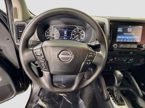Used 2022 Nissan Frontier S w/ Technology Package AWD/4WD image 13