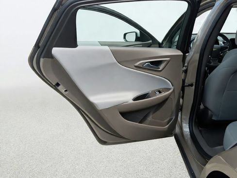 Used 2024 Chevrolet Malibu LT FWD image 31