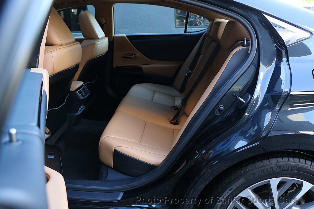 Used 2023 Lexus ES 350 w/ Accessory Package (Z2) FWD image 29