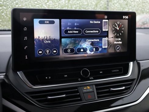 New 2025 Nissan Altima 2.5 SR w/ SR Premium Package image 17