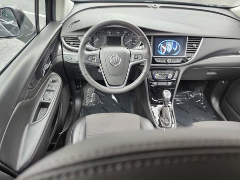 Used 2018 Buick Encore Preferred image 27