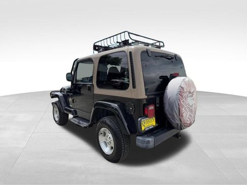 Used 2000 Jeep Wrangler Sahara AWD/4WD image 3