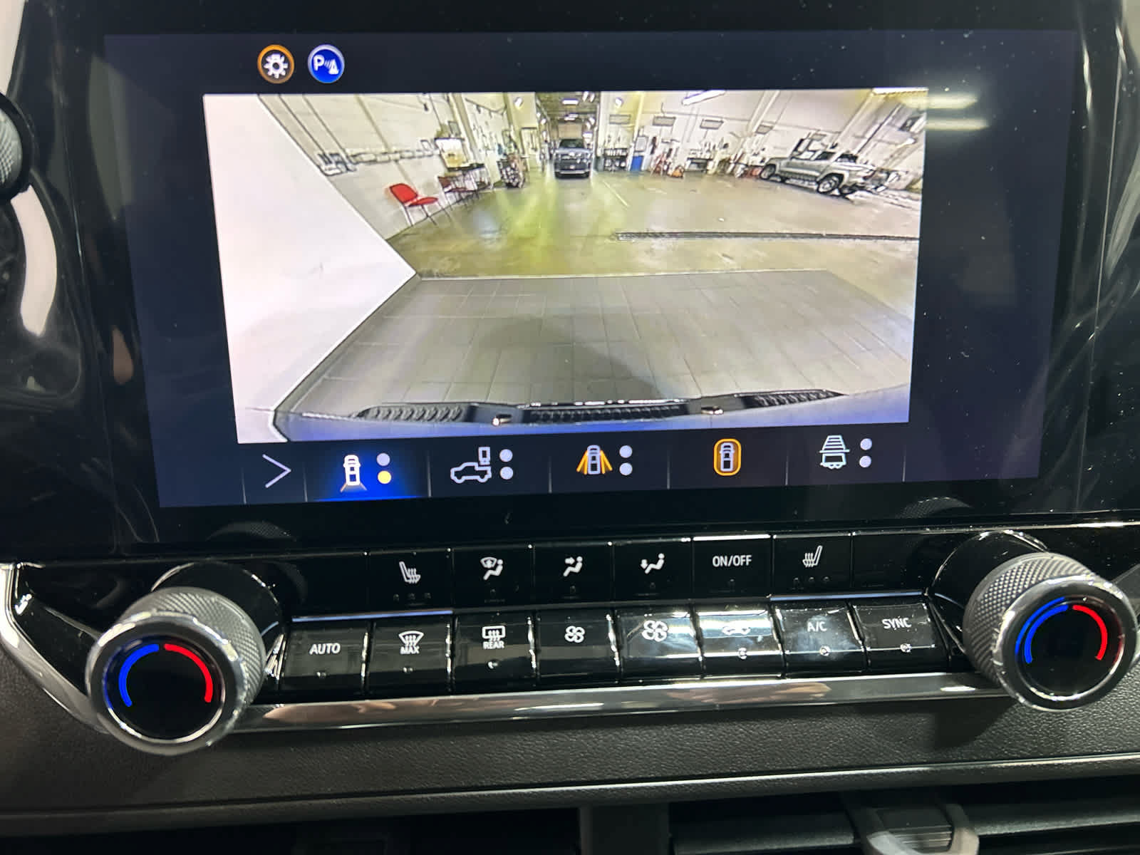 New 2026 Chevrolet Colorado Trail Boss AWD/4WD image 14