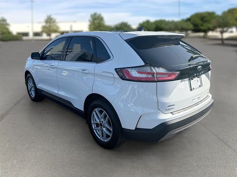 Used 2023 Ford Edge SEL AWD/4WD image 5
