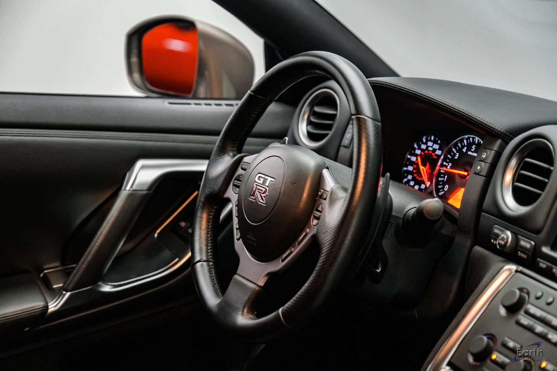 Used 2009 Nissan GT-R Premium AWD/4WD image 64