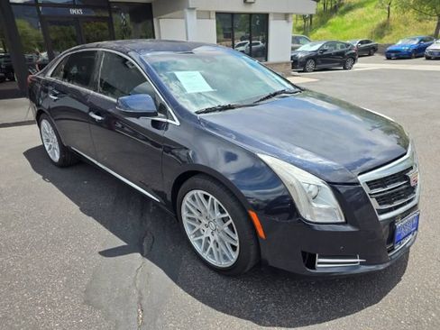 Used 2017 Cadillac XTS Luxury w/ Driver Awareness Package FWD image 3