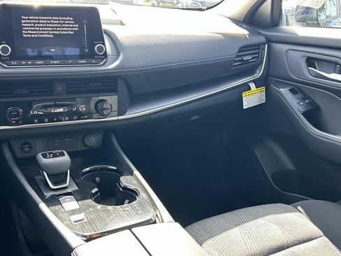 New 2026 Nissan Rogue SV FWD image 25