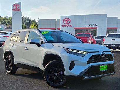 Used 2022 Toyota RAV4 SE