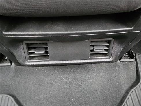 Certified 2022 Chevrolet Silverado 1500 Custom image 16