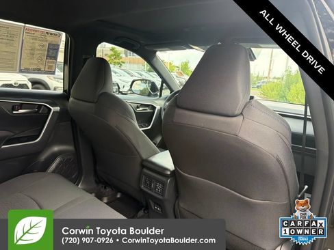 Used 2024 Toyota RAV4 SE w/ Convenience Package AWD/4WD image 16