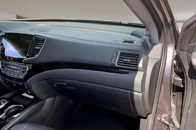Used 2022 Honda Pilot Elite image 25