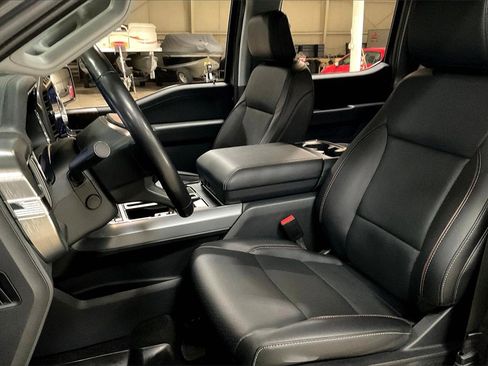 Certified 2022 Ford F150 Lariat w/ Equipment Group 502A High image 23