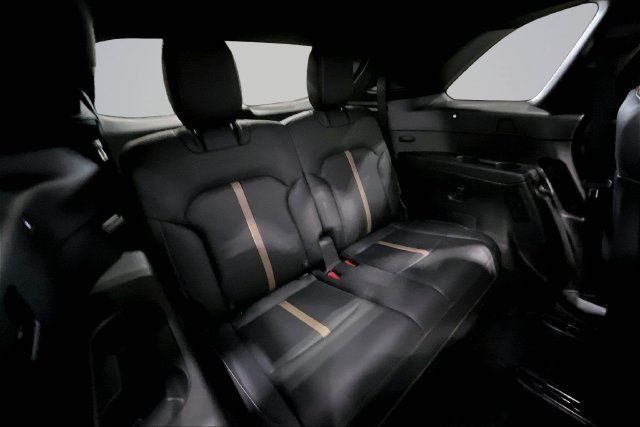 Certified 2024 MAZDA CX-90 3.3 Turbo S w/ Premium Package AWD/4WD image 28