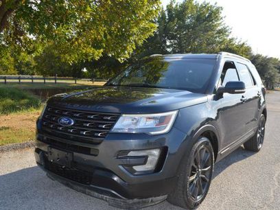 Used 2017 Ford Explorer XLT w/ Equipment Group 202A