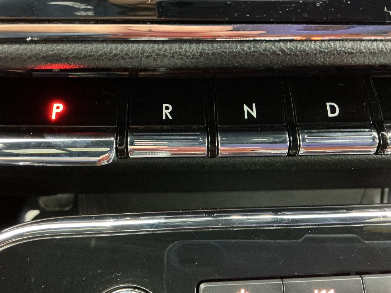 Used 2018 Lincoln Navigator Premiere RWD image 38
