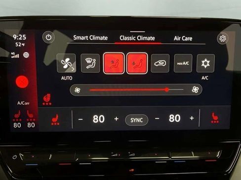 Used 2023 Volkswagen ID.4 S image 42