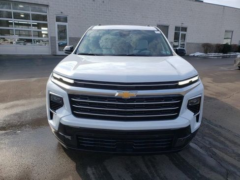 New 2026 Chevrolet Traverse High Country w/ LPO, Floor Liner Package AWD/4WD image 2