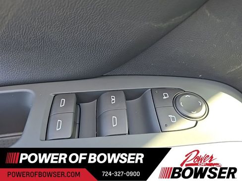 New 2026 Chevrolet Traverse LT image 7