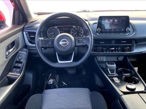 Used 2023 Nissan Rogue SV AWD/4WD image 6