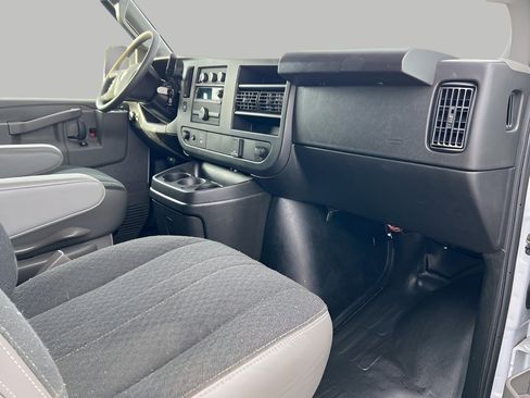 Used 2024 Chevrolet Express 2500 w/ Driver Convenience Package image 34