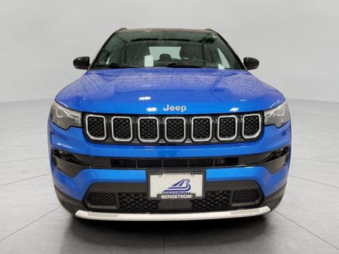 Used 2024 Jeep Compass Limited w/ Elite Group AWD/4WD image 14