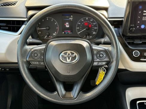 Used 2024 Toyota Corolla LE image 15