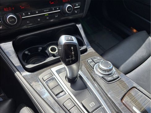 Used 2013 BMW 535i xDrive Sedan image 40