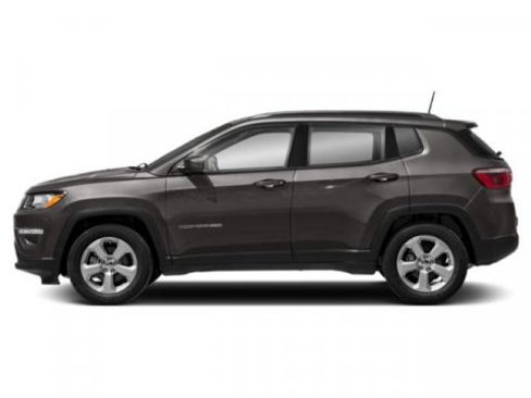 Used 2018 Jeep Compass Latitude w/ Popular Equipment Group AWD/4WD image 6