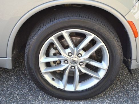 Used 2024 Dodge Durango GT image 10