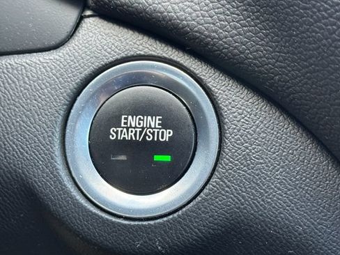 Used 2024 Chevrolet Equinox LT AWD/4WD image 31
