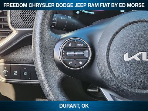 Used 2025 Kia Soul LX w/ LX Technology Package image 20