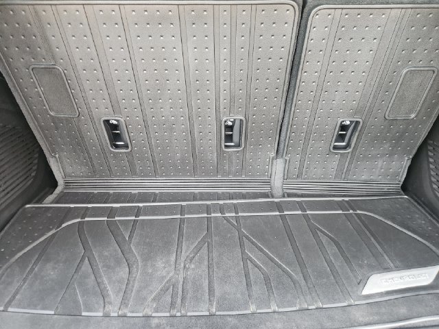 Used 2021 Chevrolet Tahoe RST RWD image 33