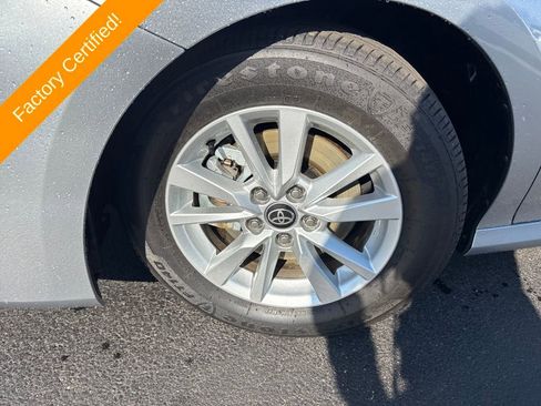 Used 2025 Toyota Camry LE image 9