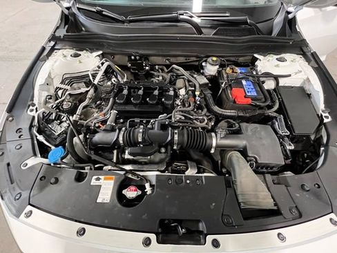 Used 2022 Honda Accord Sport image 27