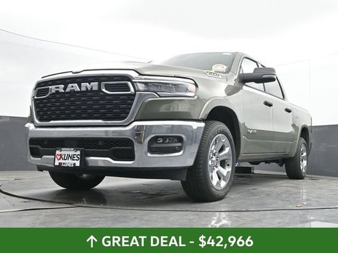 Used 2026 RAM 1500 Big Horn AWD/4WD image 29