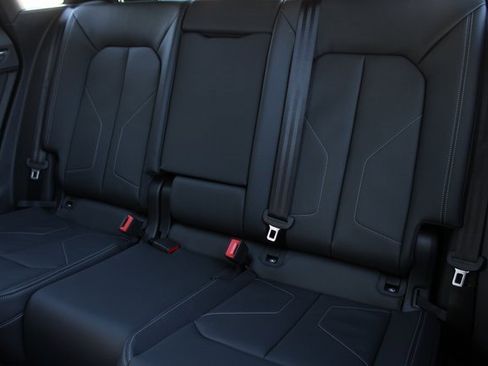 New 2025 Audi Q3 2.0T Premium image 21