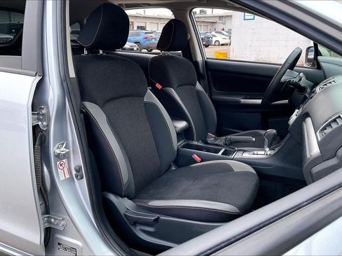 Used 2016 Subaru Crosstrek 2.0i Premium w/ Moonroof Package image 8