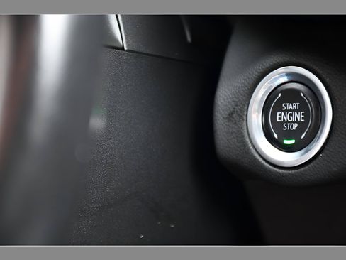Used 2022 Buick Envision Preferred FWD image 32